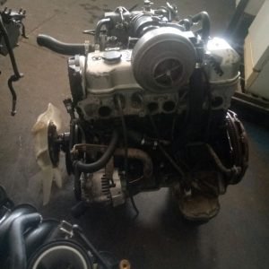 Isuzu KB260 2.6 4ZE1 Engine
