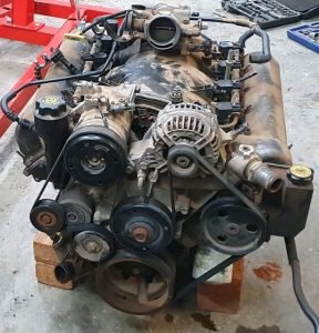 VOYAGER 2.5 CRDI T CAM