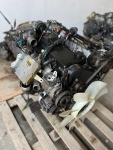 1HD-FTE 100 Series Land Cruiser Diesel Engine w/ Transmission